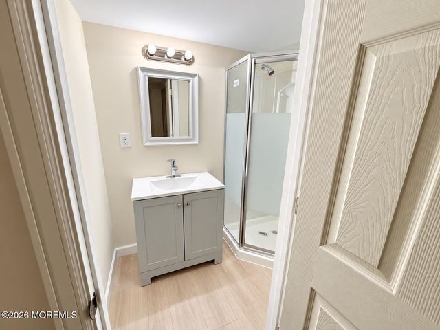 321 Spring Street 8, Red Bank, NJ 07701
