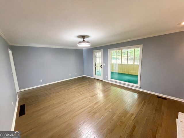 1876 Geyser Trace, Lawrenceville, GA 30044
