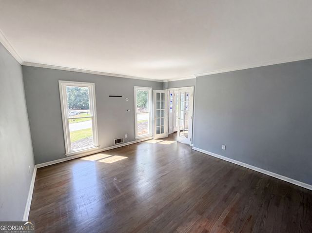 1876 Geyser Trace, Lawrenceville, GA 30044