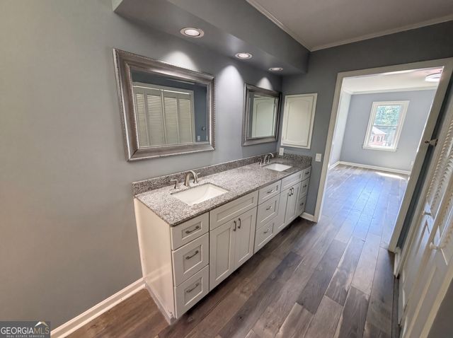 1876 Geyser Trace, Lawrenceville, GA 30044