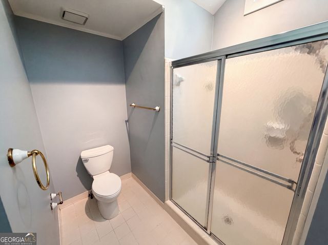 1876 Geyser Trace, Lawrenceville, GA 30044