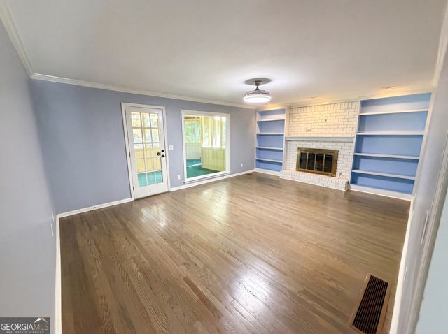 1876 Geyser Trace, Lawrenceville, GA 30044