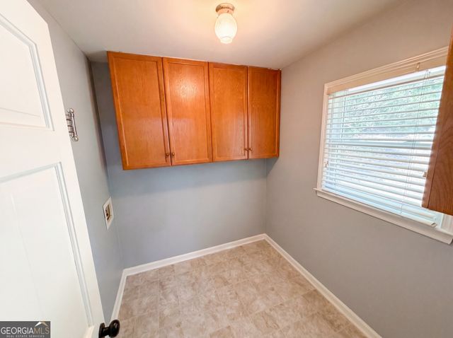 1876 Geyser Trace, Lawrenceville, GA 30044