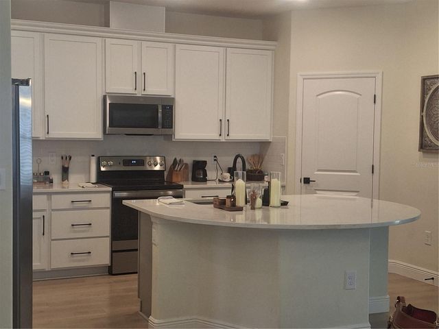 12618 VANDER WAY, New Port Richey, FL 34654