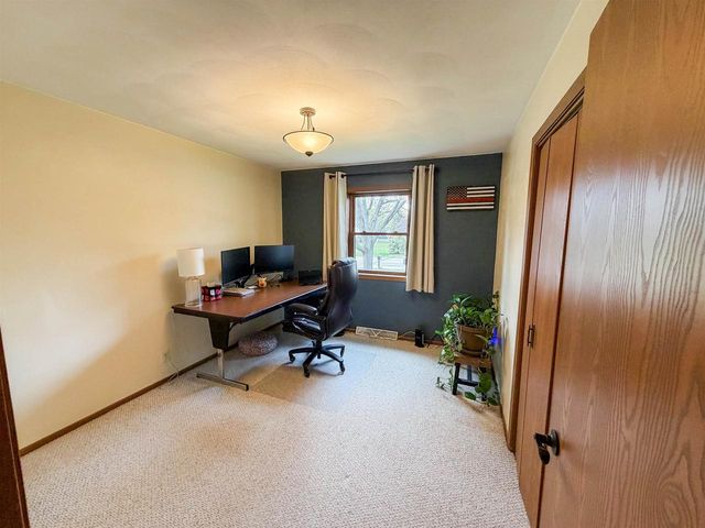2111 E Huebbe Parkway, Beloit, WI 53511