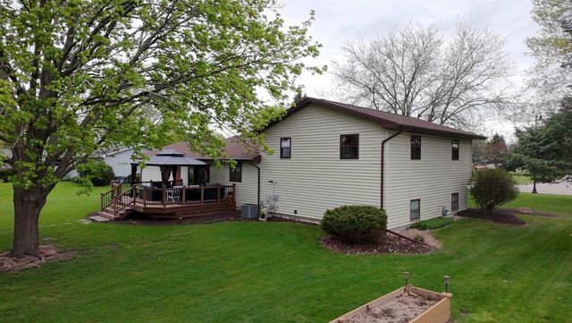 2111 E Huebbe Parkway, Beloit, WI 53511