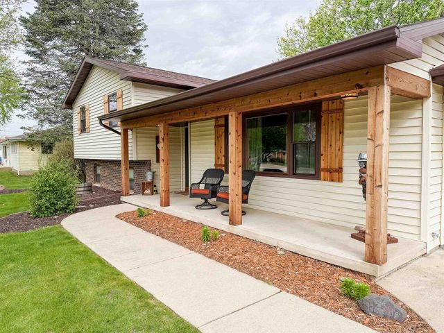 2111 E Huebbe Parkway, Beloit, WI 53511