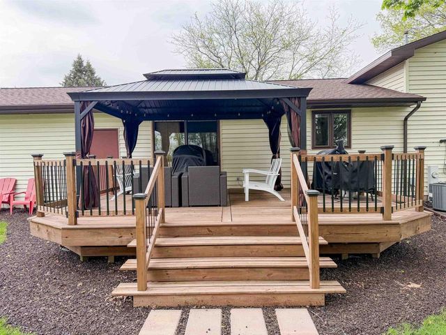 2111 E Huebbe Parkway, Beloit, WI 53511