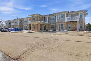 7710 S 51st STREET #105, Franklin, WI 53132