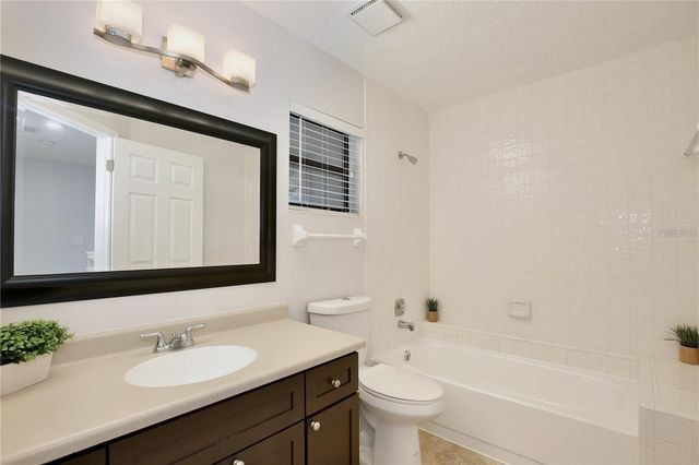 112 HERON BAY CIRCLE, Lake Mary, FL 32746