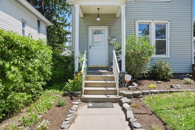 154 Foxhall Avenue, Kingston, NY 12401