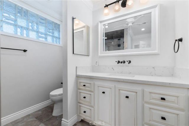 6595 Jaluit, Cypress, CA 90630