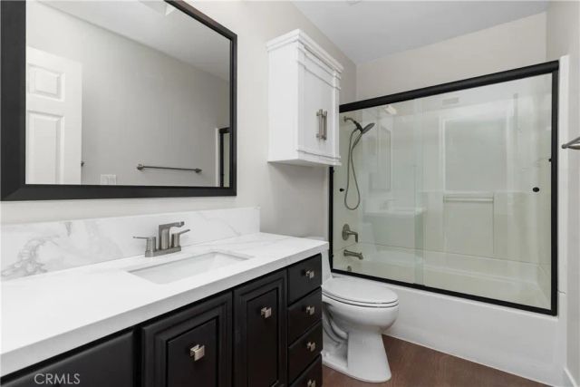 6595 Jaluit, Cypress, CA 90630