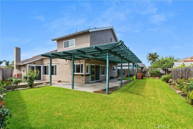 6595 Jaluit, Cypress, CA 90630