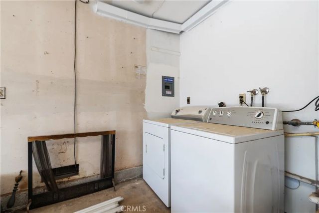 6595 Jaluit, Cypress, CA 90630