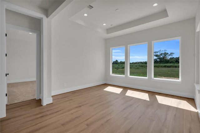 301 Seguin Drive, New Waverly, TX 77358