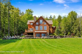 16 High West Road, Windham, NY 12496