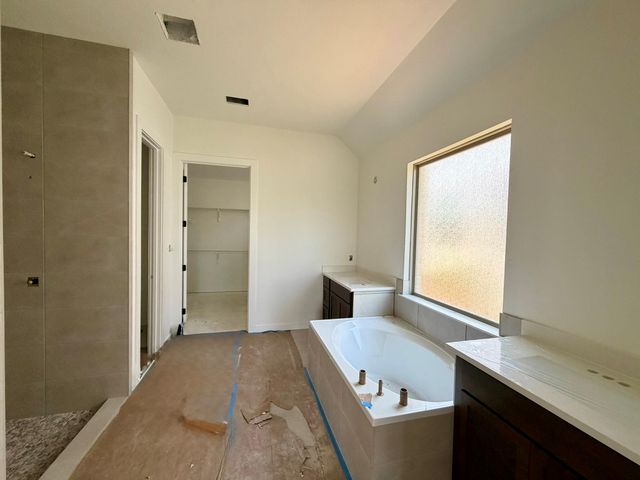 1325 White Daisy LN, Georgetown, TX 78628