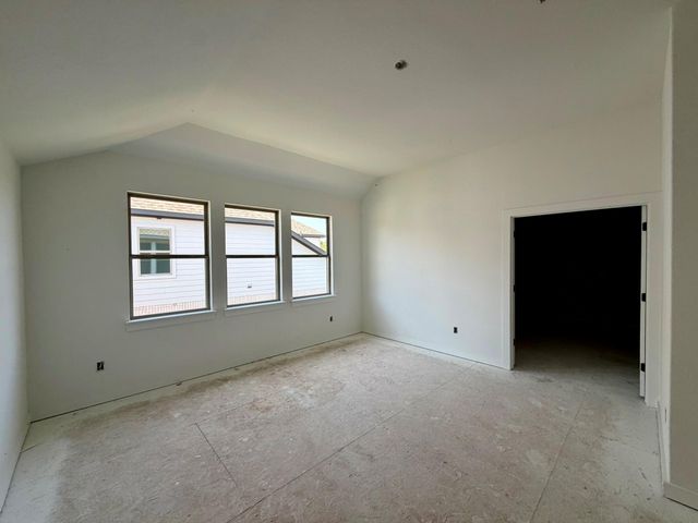 1325 White Daisy LN, Georgetown, TX 78628