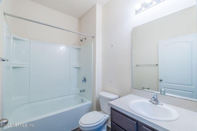 6060 BLACK STALLION Drive, Jacksonville, FL 32234