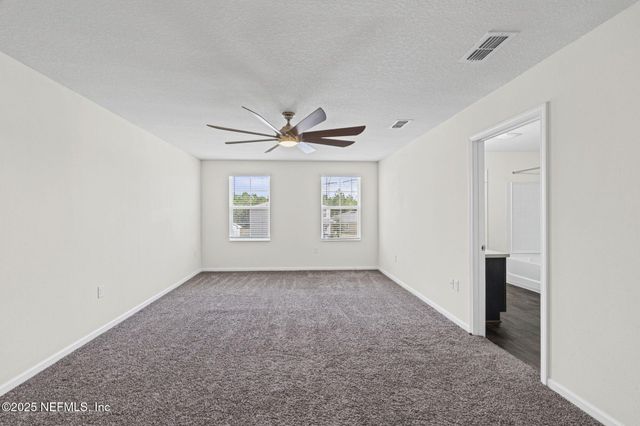 6060 BLACK STALLION Drive, Jacksonville, FL 32234