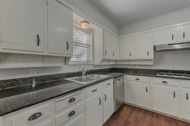 1219 Stanley Street, Denton, TX 76201