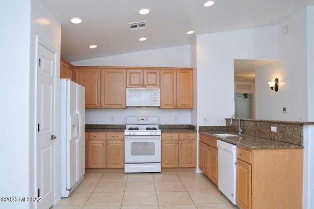 5493 W Silent Dove Way, Marana, AZ 85658