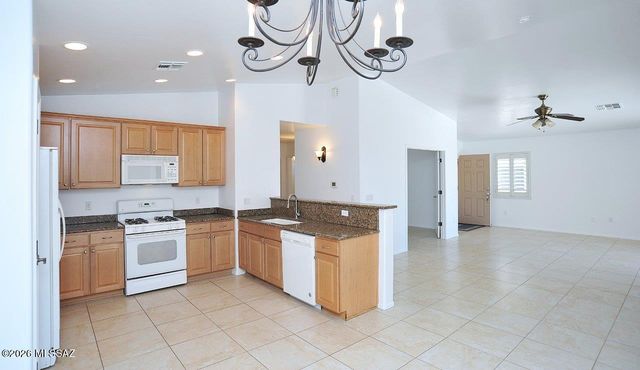 5493 W Silent Dove Way, Marana, AZ 85658