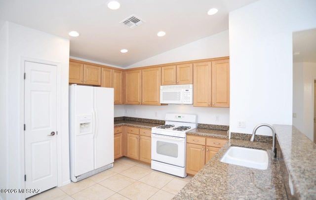 5493 W Silent Dove Way, Marana, AZ 85658