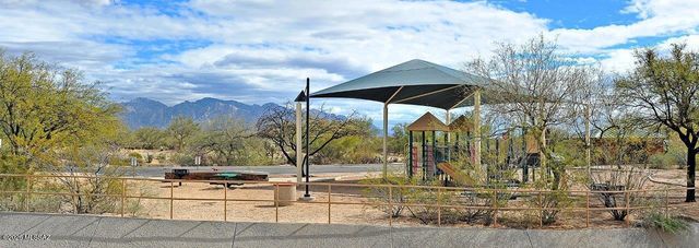 5493 W Silent Dove Way, Marana, AZ 85658
