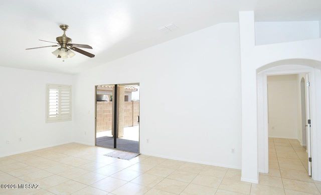 5493 W Silent Dove Way, Marana, AZ 85658