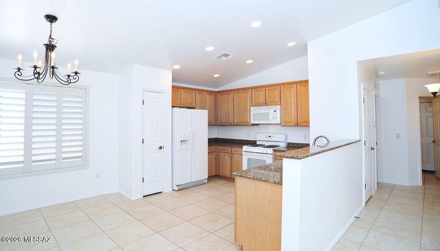 5493 W Silent Dove Way, Marana, AZ 85658