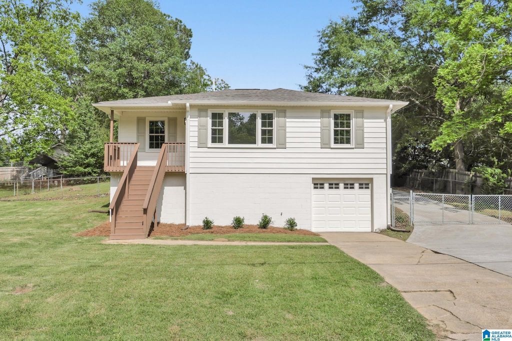 1109 8TH AVENUE, Pleasant Grove, AL 35127