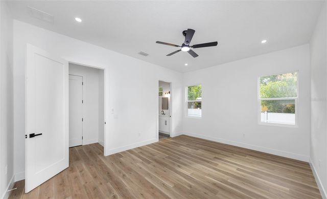 303 ARCHIMEDES STREET, Dunedin, FL 34698