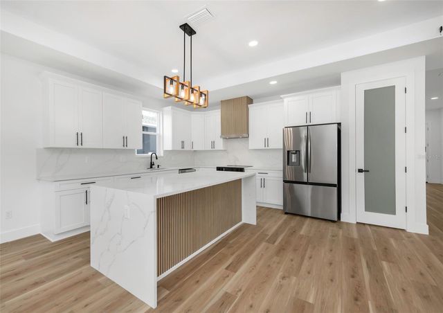 303 ARCHIMEDES STREET, Dunedin, FL 34698