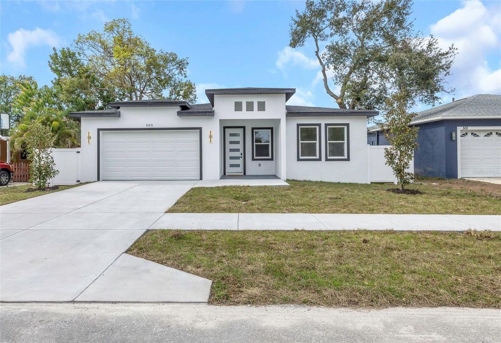 303 ARCHIMEDES STREET, Dunedin, FL 34698