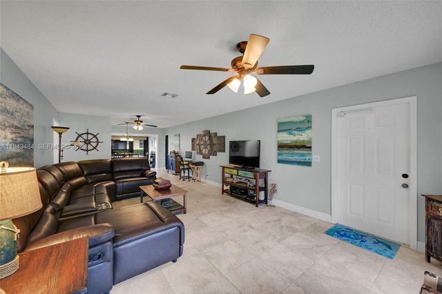 9950 Pyracantha Tree Ter A, Boynton Beach, FL 33436