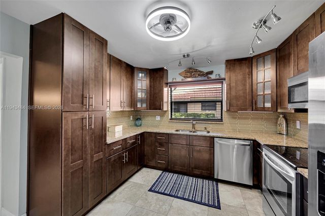 9950 Pyracantha Tree Ter A, Boynton Beach, FL 33436