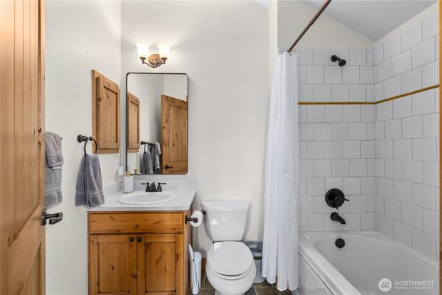 130 Saddle Ridge Loop, Cle Elum, WA 98922
