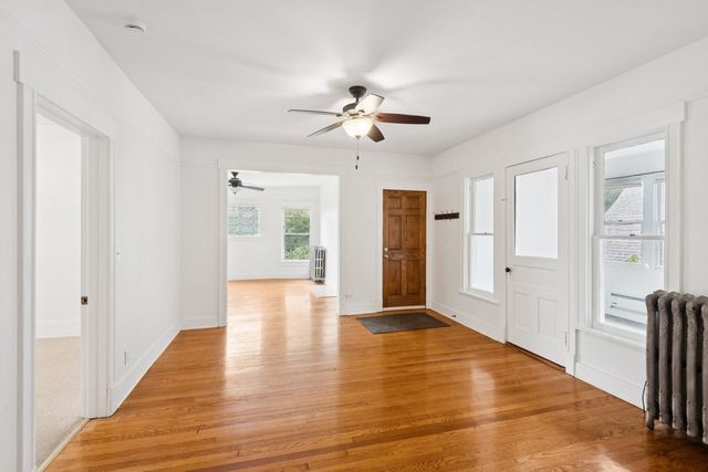 807 Greenleaf Street 2, Evanston, IL 60202