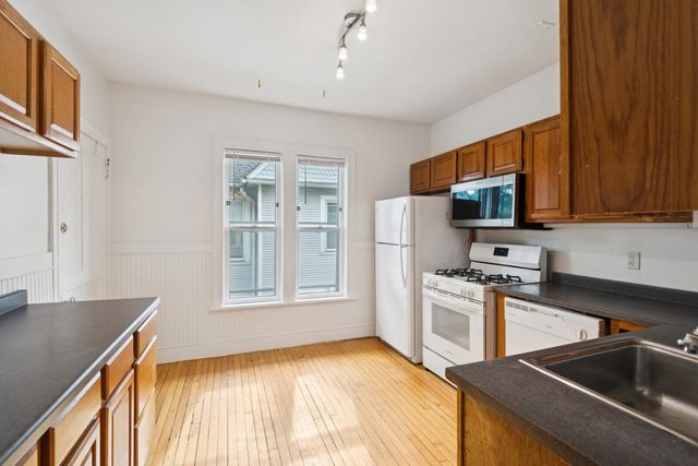 807 Greenleaf Street 2, Evanston, IL 60202