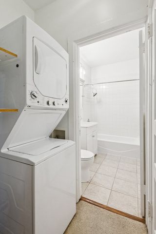 807 Greenleaf Street 2, Evanston, IL 60202