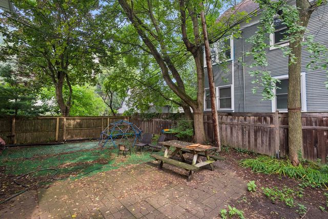 807 Greenleaf Street 2, Evanston, IL 60202