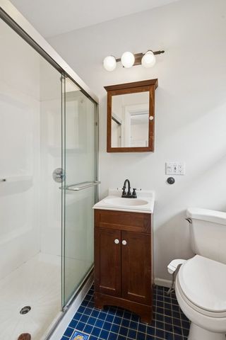 807 Greenleaf Street 2, Evanston, IL 60202