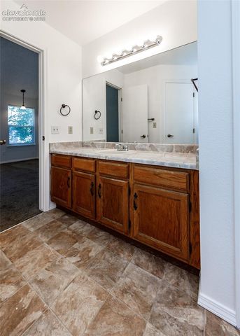 3450 Cedarhurst Way, Colorado Springs, CO 80918