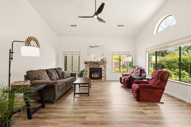 3145 Clermont Way, El Dorado Hills, CA 95762