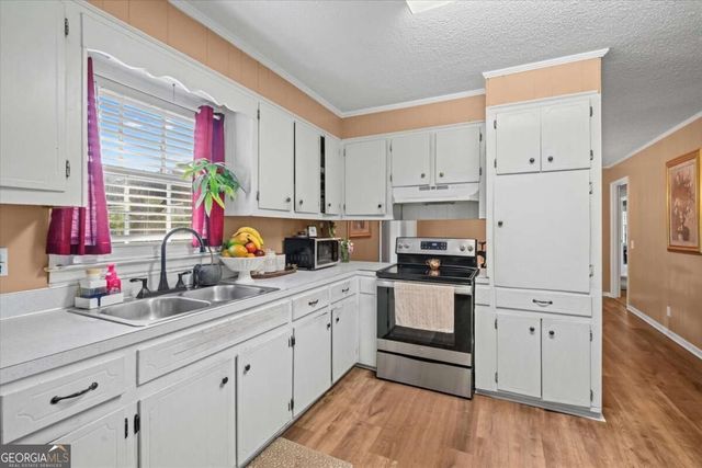 123 Donna Street SW, Calhoun, GA 30701