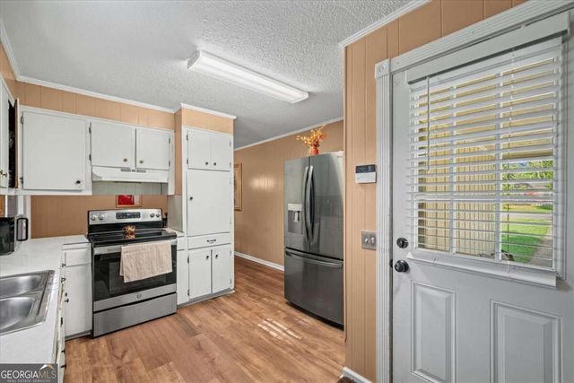 123 Donna Street SW, Calhoun, GA 30701