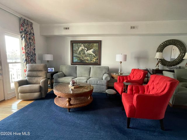 103 Continental Drive 7, Elizabeth City, NC 27909