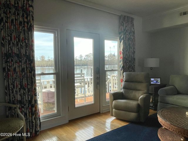 103 Continental Drive 7, Elizabeth City, NC 27909